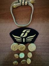 Ferrovie Set Berretto Nero Logo, Striscia, Bottoni Giacca Dorati