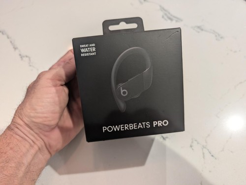 Beats dre powerbeats - by, dr.