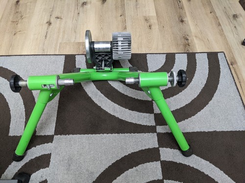 Macchina strada kinetic - macchina,