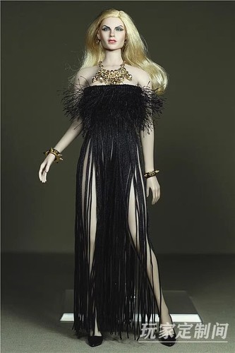 Modellino vestito donna - , 1/6