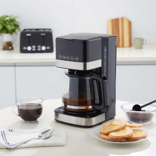 Amazon basics macchina - amazon, da