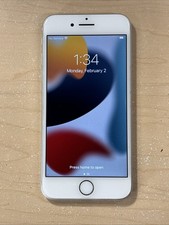 Apple iPhone 7 32 GB argento