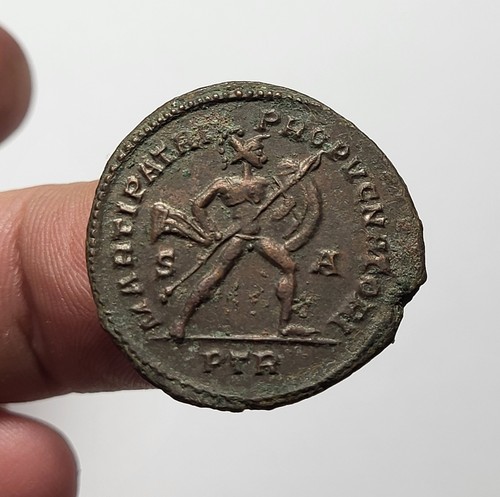 137 constantin follis - ~,
