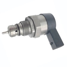 Fuel rail pressure regulator