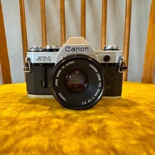 Canon AT-1 Manual 35mm SLR -
