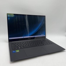 Asus Creator Laptop OLED Q530V