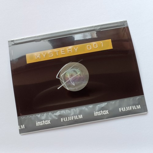 Mystery polaroid instax - mystery,