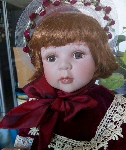 Bambola vintage collezione - da,