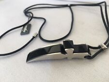 Brosway collana uomo con cordino - croce in acciaio e pietra nera