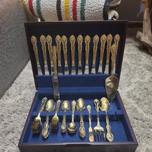 International china 70pz - international, set