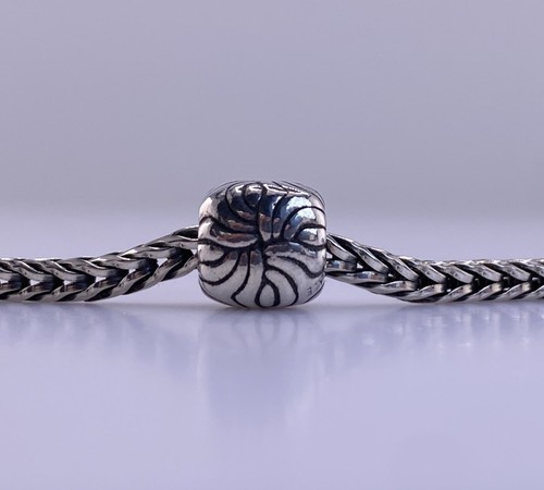 Pandora retired current charm - pandora,