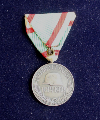 Medaglia pro deo patria - deo,