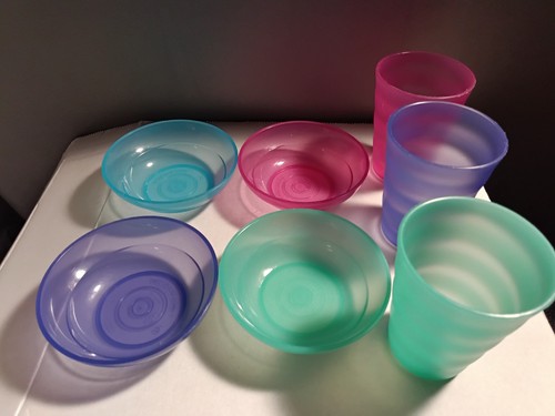 Mini tupperware cups and - mini,