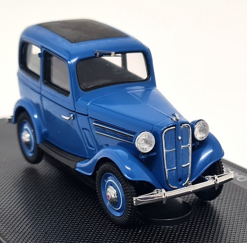 Ebbro modellino auto - 1/43,