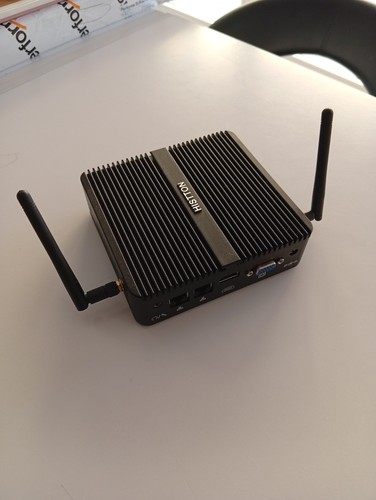 Mini computer piccolo - piccolo, ma