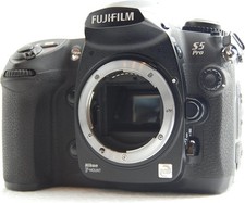 Fujifilm FinePix S5 Pro