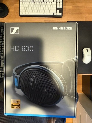 Sennheiser 600 over - sennheiser,