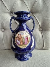 Antico vaso balaustra ritratto