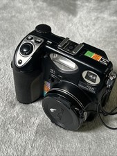 Nickon Coolpix 5000 solo