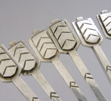 CUCCHIAI IN ARGENTO STERLING