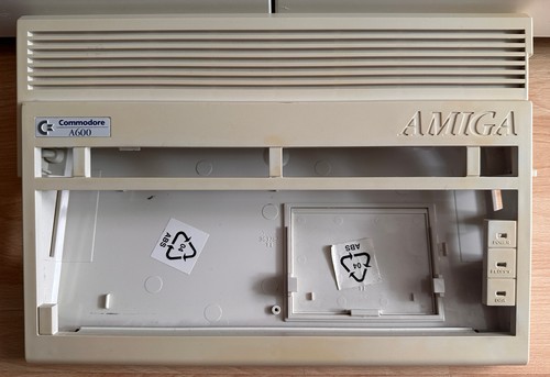 Case amiga commodore a600 04 - amiga,