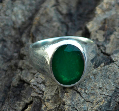 Anello uomo con smeraldo - con,