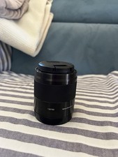 Sony E 50 mm F1.8 OSS