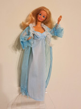 1979  RARA Lingerie Fashion Favorites #1400 Barbie Superstar  Mattel -NO DOLL