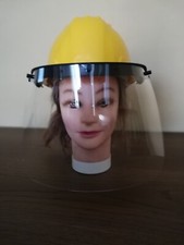 1 ELMETTO GIALLO CON VISIERA