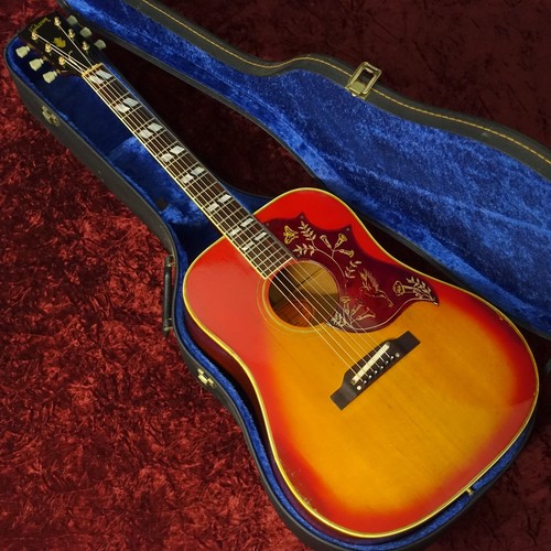 Gibson hummingbird cherry - gibson,