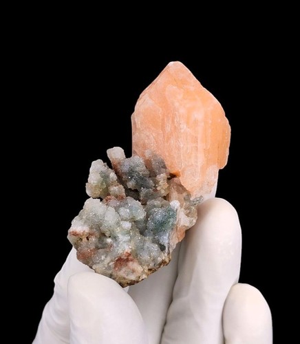 Stilbite naturale minerali - su,