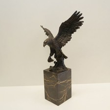 Statua Aquila Uccello Natura Stile Art Deco Stile Art Nouveau Bronzo massiccio F