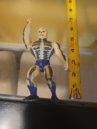 Figurina man scare - , glow