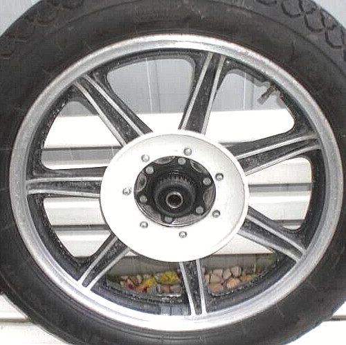 Yamaha xs750 1t5 cerchio - cerchio, ruota