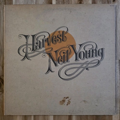 Neil young harvest vinyl - young,