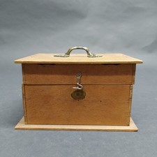 Cofanetto in legno radio