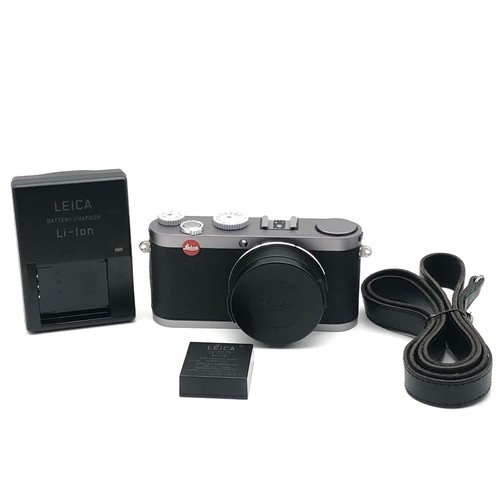 Leica 2 megapixel - leica, x1