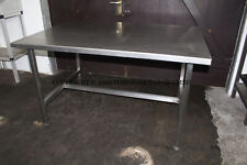 Tavolo da lavoro in acciaio