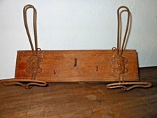 ATTACCAPANNI IN LEGNO DA MURO