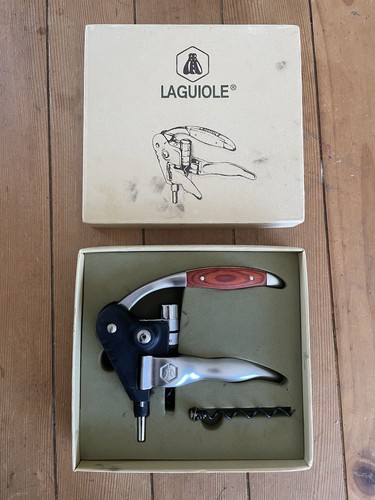 Tire bouchon laguiole dans - dans, sa