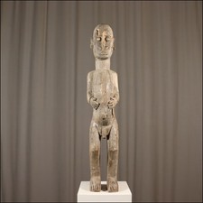 80628) Antica statuina