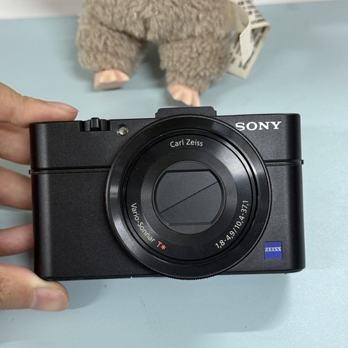 Sony dsc rx100 mark - ii,