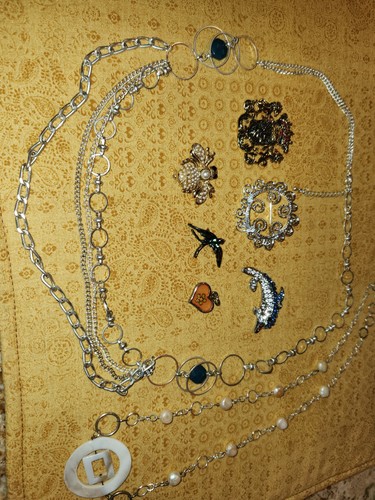 Lotto gioielli vintage spilla