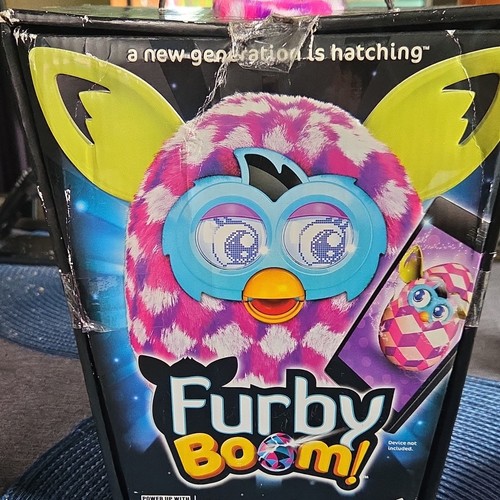 Furby boom brand - in, box