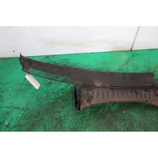 GRIGLIA TRA COFANO E PARABREZZA PER OPEL CORSA C (00-06) 1.2 16V BER. 2000