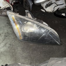 Faro proiettore anteriore lato