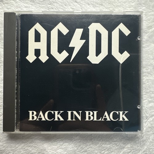 Back black cd victor - ac/dc-,