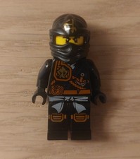 LEGO Ninjago Minifigur Cole -