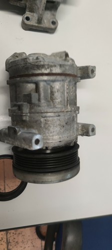 Compressore aria condizionata - compressore,