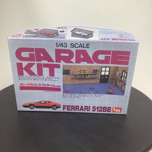 Ferrari 512bb garage kit - garage,